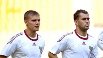 Денисов и Кержаков сыграют против Азербайджана и Португалии