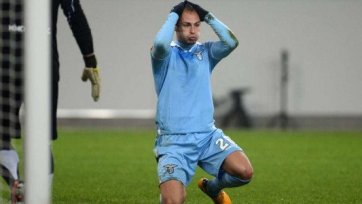 Футболист «Лацио» понесет наказание за оскорбление болельщиков