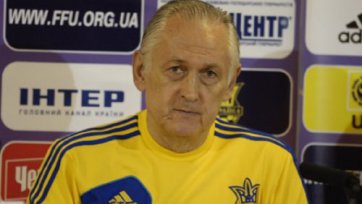 Наставник украинской сборной недоволен работой арбитра