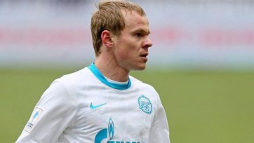 Официально: «Анюков» продлил контракт с «Зенитом»