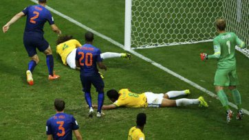 Новая пощечина для Бразилии – Нидерланды уверенно занимают третье место на мундиале