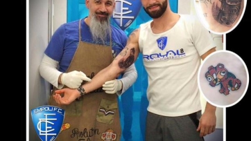 «Эмполи» «подарил» своим футболистам татуировщика