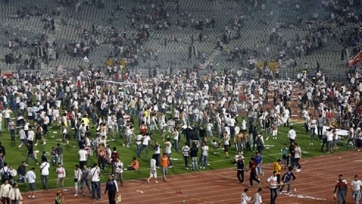 Участникам массовой драки на матче в Египте грозит смерть