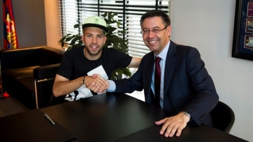 Педро и Альба продлили контракты с «Барселоной»