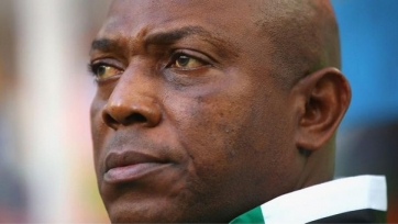 Официально: Сборная Нигерии осталась без тренера