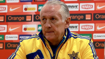 Главный тренер сборной Украины предложил критикам поменяться с ним местами