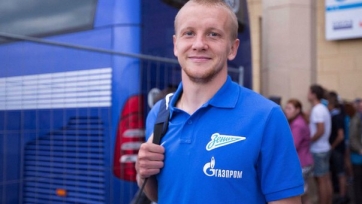 «Зенит» готовит новый контракт для Смольникова, сам футболист хочет играть в Европе