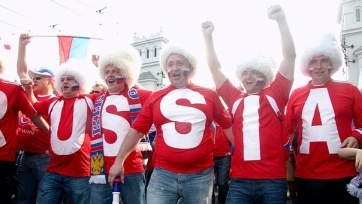 Французы попросили болельщиков сборной России не проводить марш перед игрой с Англией