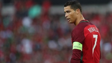 Криштиану Роналду стал первым португальцем, не реализовавшим пенальти в матчах ЧЕ