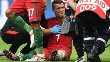 Абидаль: «Травма Роналду дала португальцам преимущество в финале Евро»