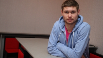 Максим Тишкин больше не является игроком «Томи», он разорвал свой контракт
