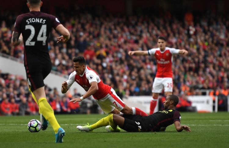 Алексис Санчес сливает Арсена Венгера. Что следует вынести из ничьи между «Арсеналом» и «Манчестер Сити»?