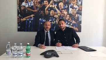 Официально: «Интер» продлил контракт с Д’Амброзио
