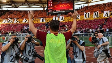 «Рома» вырвала победу в прощальном матче Тотти, «Наполи» переиграл в гостях «Сампдорию»