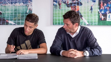 Официально: «Шальке» подписал игрока-открытие Лиги 1