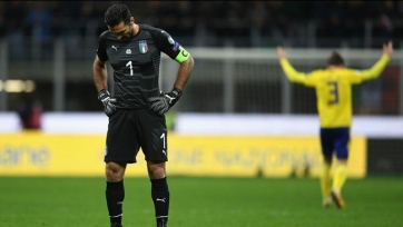 Хави – о невыходе сборной Италии на ЧМ: «Просто стыд, мне очень жаль Буффона»
