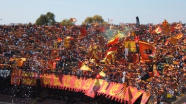 Фанаты «Ромы» протестуют против руководства из-за трансферной политики