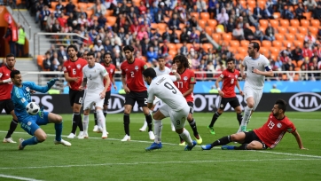 Сборная Уругвая вырвала победу в матче с Египтом