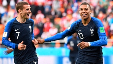 Франция вышла в плей-офф Чемпионата мира