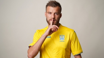 Украинская сборная будет играть в форме с надписью «Слава Украине»