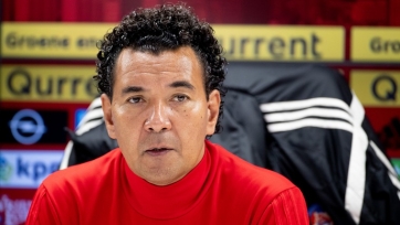 Бывший наставник «Гамбурга» подал в отставку с поста главного тренера «Тренчина», обвинив в этом судей