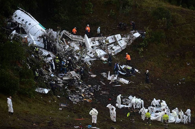 5 жутких авиакатастроф, шокировавших футбольный мир