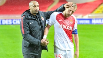 Основной защитник «Монако» травмировался в матче с «Брюгге»