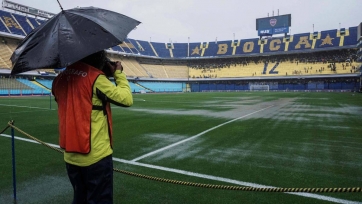 Финал Кубка Либертадорес официально перенесен, стадион затоплен. Видео