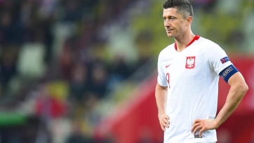 Левандовски не забивает за сборную Польши почти 11 часов