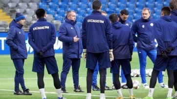 Сборную Казахстана покинули три футболиста