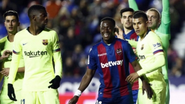 «Барселона» без Месси и Суареса проиграла «Леванте» в Кубке Испании