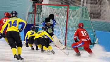 Универсиада. Сборная Казахстана по хоккею с мячом крупно проиграла России