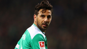 40-летний Писарро близок к завершению карьеры. «Бавария» и «Вердер» уже сделали ему предложение