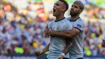 Аргентинец Мартинес поразил ворота Венесуэлы фантастическим образом. Видео