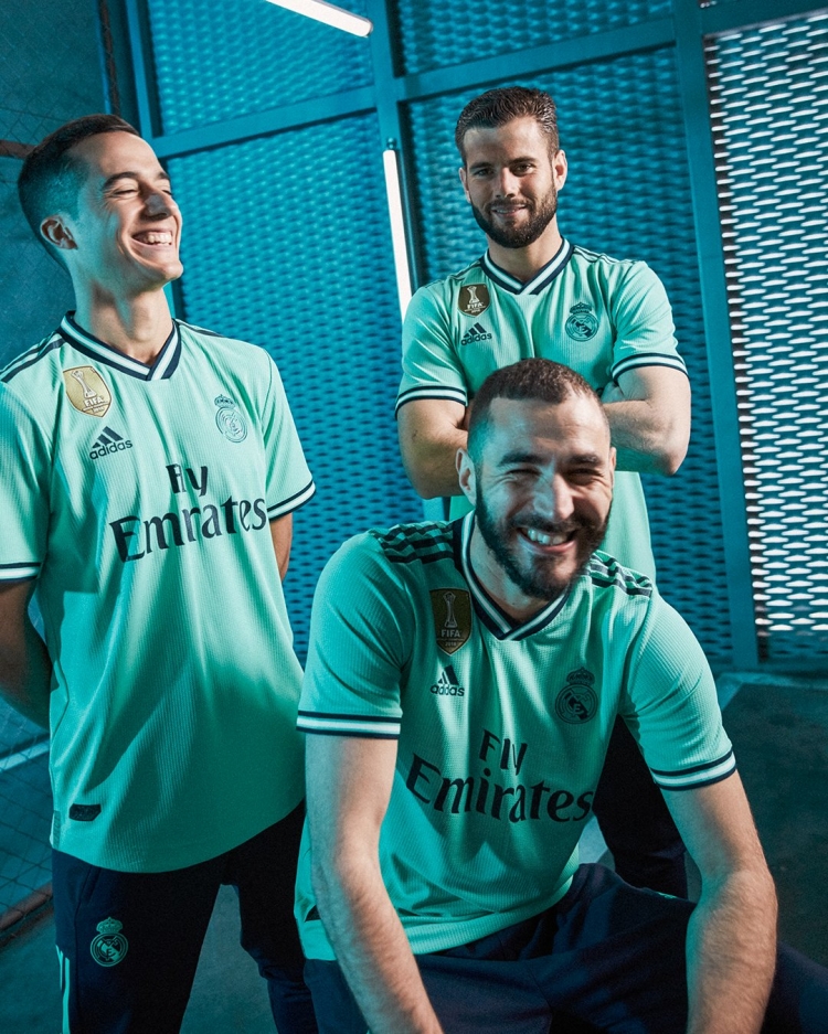 «Реал» стал ретро-зеленым, представив третий комплект формы на сезон 2019/20. Фото