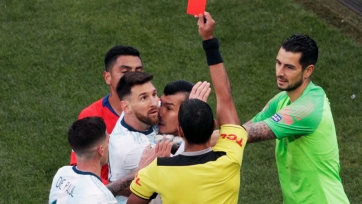 Парагвайский арбитр объяснил, за что удалил Месси в матче с Чили