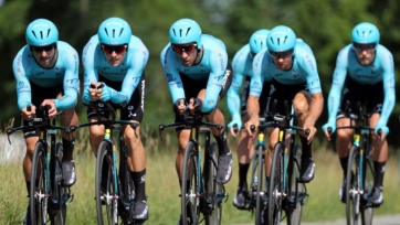«Астана» финишировала 10-й на втором этапе «Тур де Франс»