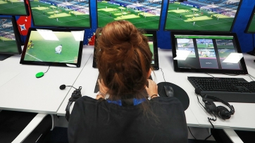 ФИФА хочет ввести определение офсайдов с помощью технологий