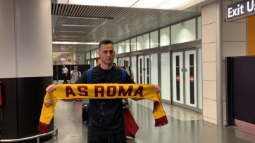 Бывший игрок «Фиорентины» и «Милана» Калинич возвращается в Италию. Фото