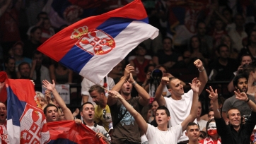 Болельщикам сборной Сербии запретили приносить на матч с Украиной символику других стран