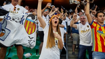 Фанаты «Валенсии» призывают владельца продать клуб