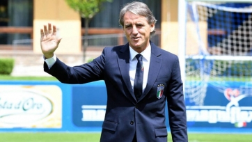 Федерация футбола Италии хочет продлить контракт с Манчини