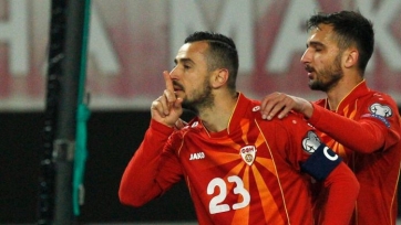 Нападающий сборной Северной Македонии изгнан из команды за празднование гола. Видео