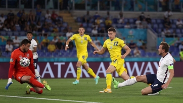 Уничтожение сборной Украины, Коутиньо может вернуться в Италию, «МЮ» пытается переманить к себе Варана