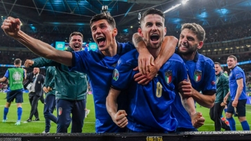 Италия – в финале Евро-2020, «ПСЖ» подписал Хакими, Стерлинг готов покинуть «Манчестер Сити»