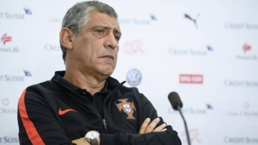 Федерация футбола Португалии не планирует увольнять Сантуша