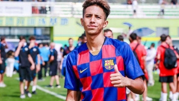 «ПСЖ» намерен переманить 17-летнего защитника «Барселоны»