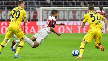 «Милан» потерял очки в матче с «Болоньей»