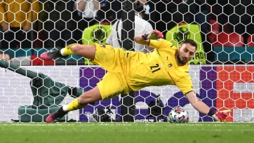 Доннарумма вспомнил эмоции от триумфа сборной Италии на Евро-2020