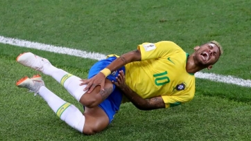 Тренер Бразилии раскритиковал игроков сборной Туниса за жестокость к Неймару